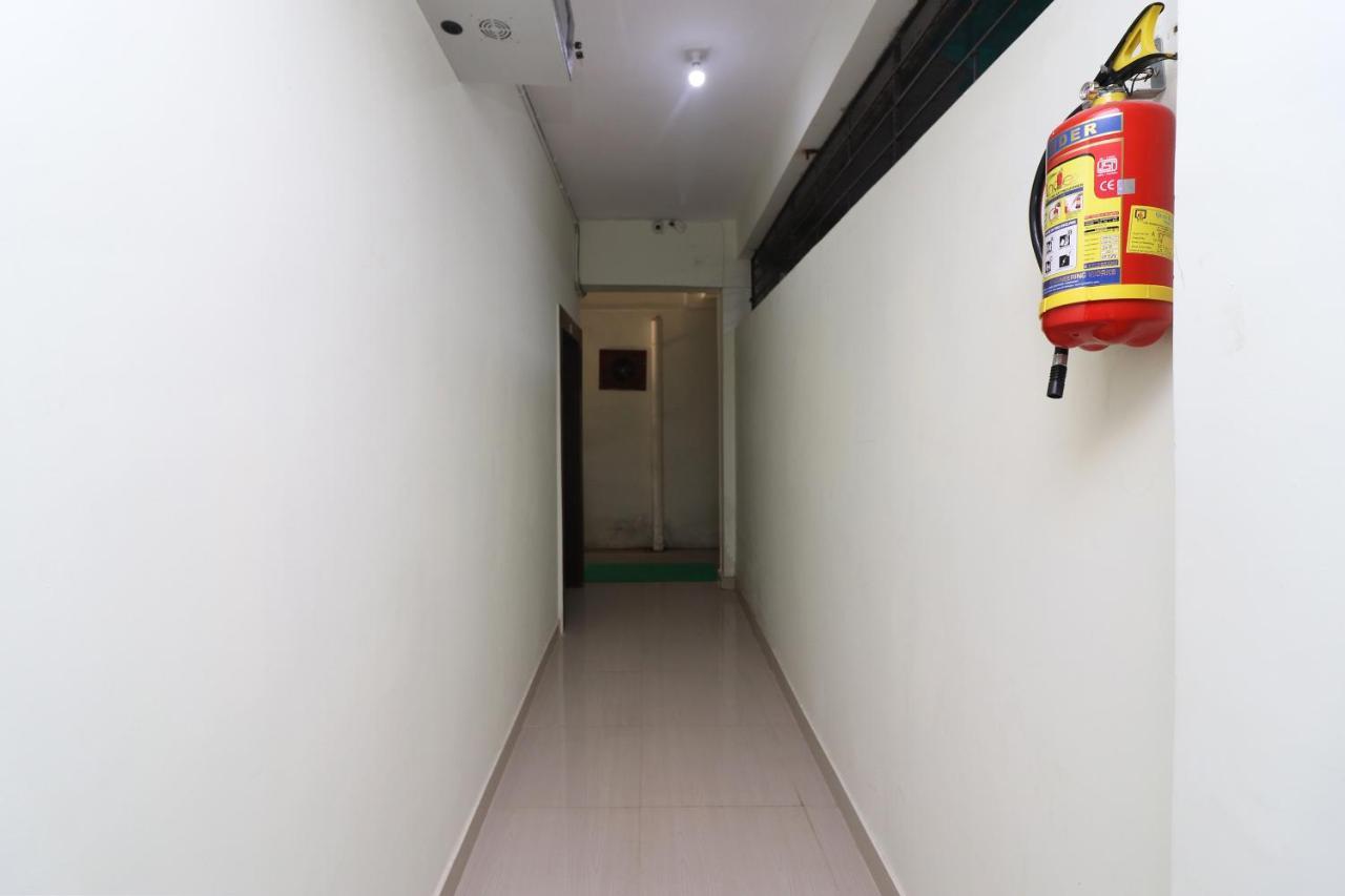 โอโย 27602 โฮเต็ล กรีนพีซ Hotel บูบันเนสชวาร์ ภายนอก รูปภาพ