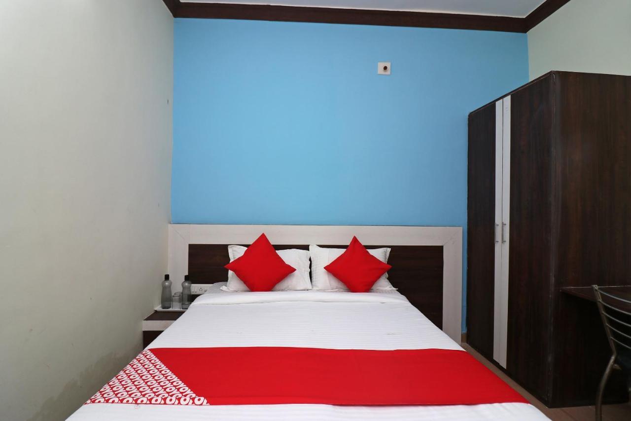 โอโย 27602 โฮเต็ล กรีนพีซ Hotel บูบันเนสชวาร์ ภายนอก รูปภาพ