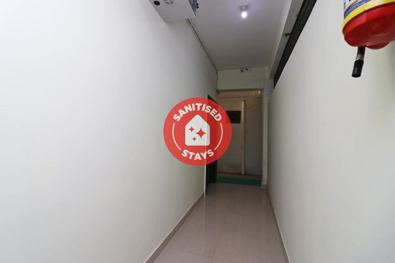 โอโย 27602 โฮเต็ล กรีนพีซ Hotel บูบันเนสชวาร์ ภายนอก รูปภาพ